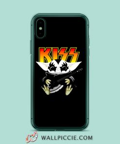 Hot Baby Yoda Hug Kiss Guitar iPhone XR Case